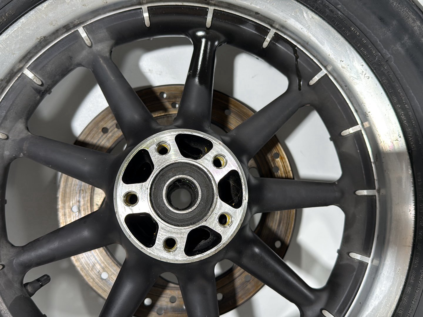 1999 - 2006 Harley-Davidson Touring Electra Glide Front & Rear Wheel Rim Tire 43493-00
