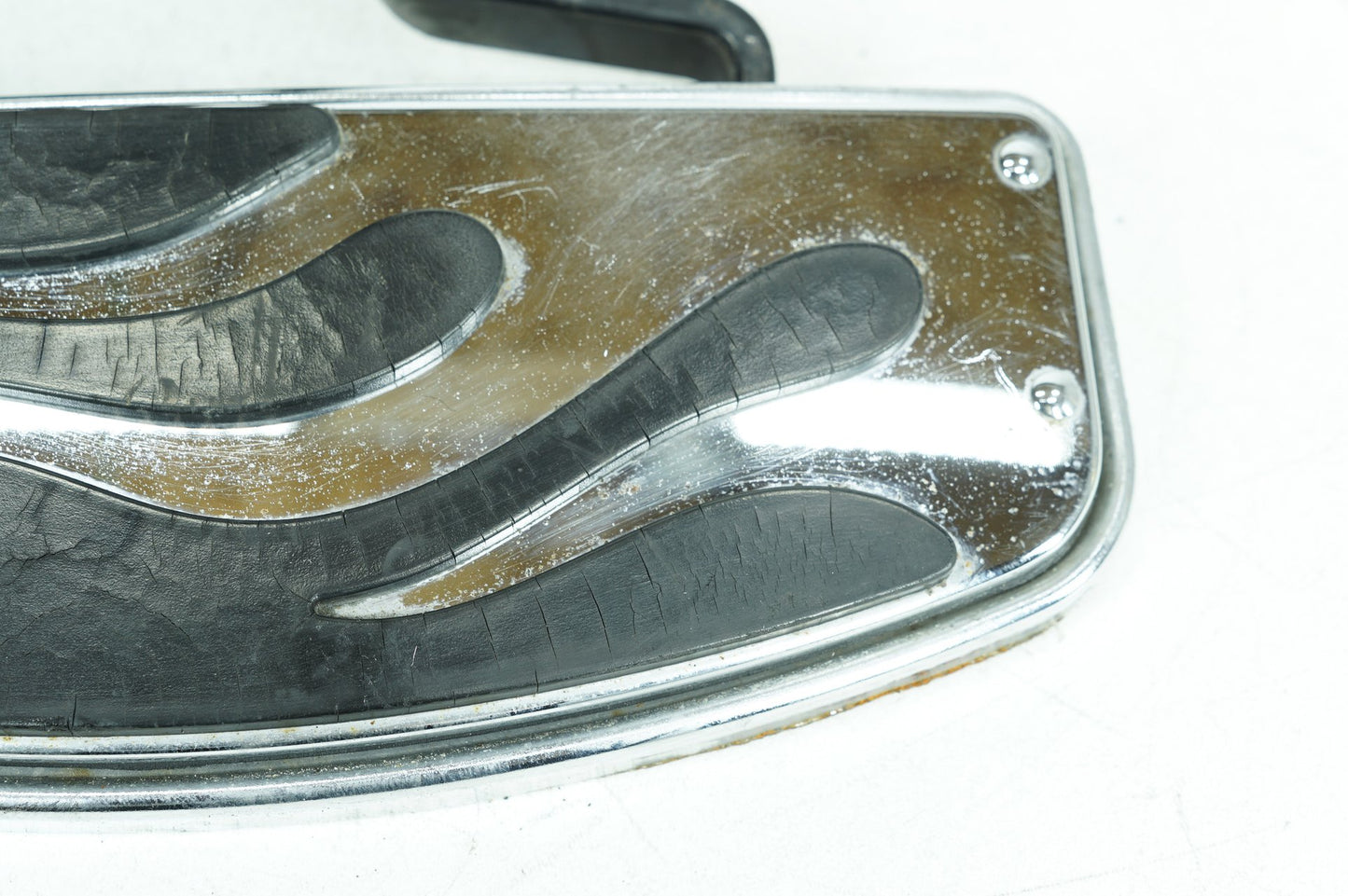 1999 - 2006 Harley-Davidson Softail Fat Boy Left Driver 1 Floorboard Foot Rest 33630-00A