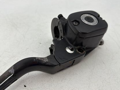 2007 - 2012 Harley-Davidson Touring Street Glide Front Right Brake Lever Master Cylinder 45105-05A
