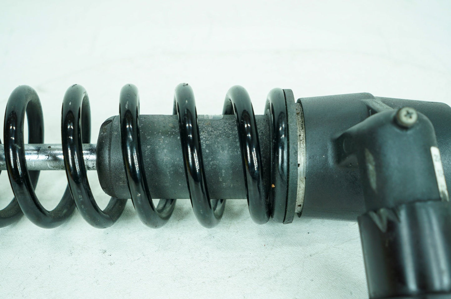 2017 Harley Touring FLHTK Electra Glide Ultra OEM Rear 1 Shock Absorber