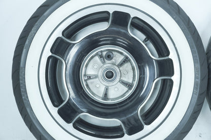 2007 - 2011 Harley-Davidson Touring Street Glide Front & Rear Wheel Rim Tire 47871-10