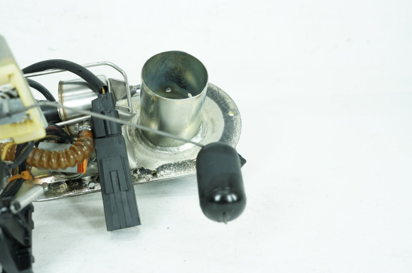 2007 - 2011 Harley-Davidson Touring Street Glide Fuel Pump Gas Gasoline Petrol Sending 62897-01B