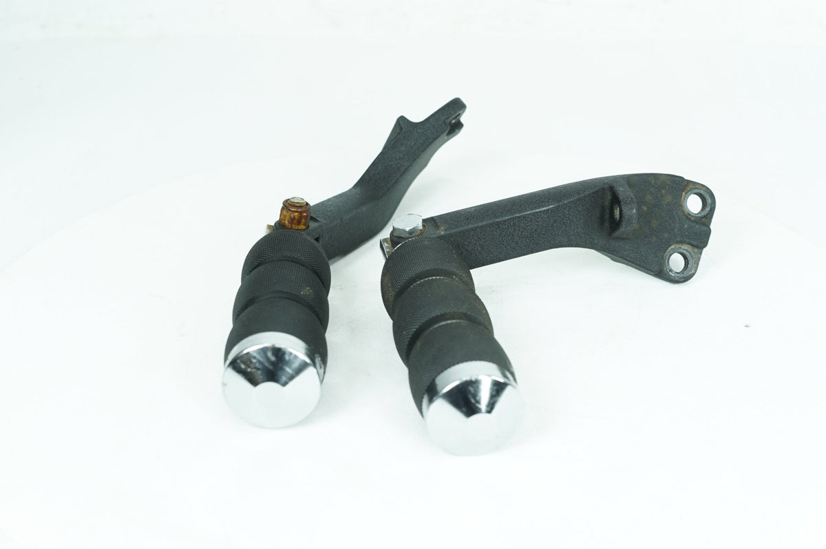 2009 Harley Dyna FXDC Super Glide Custom OEM Passenger Left & Right Foot Pegs