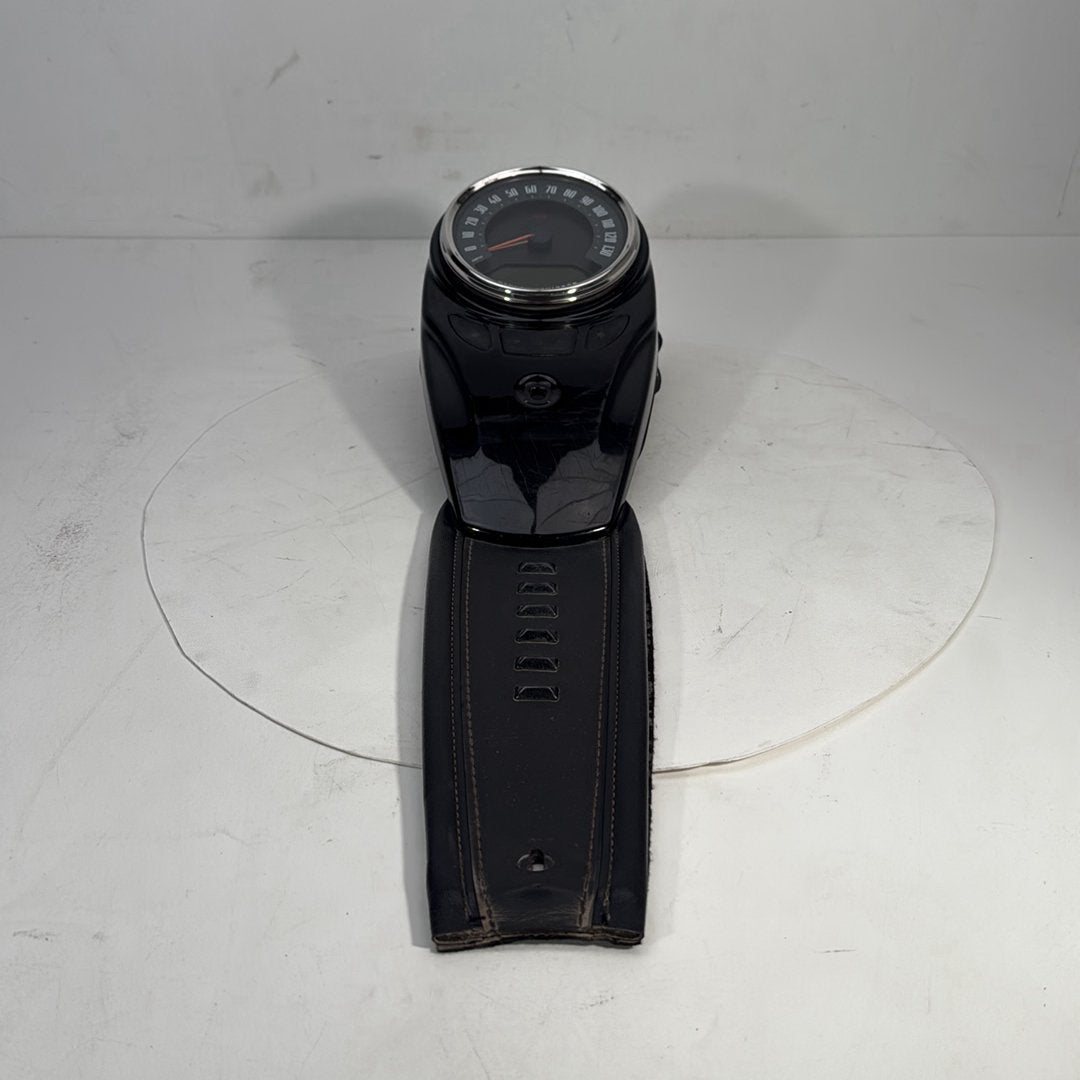 2017 - 2026 Harley-Davidson Softail Heritage Classic 114 Fuel Gas Tank Dash Console Speedometer  70900716