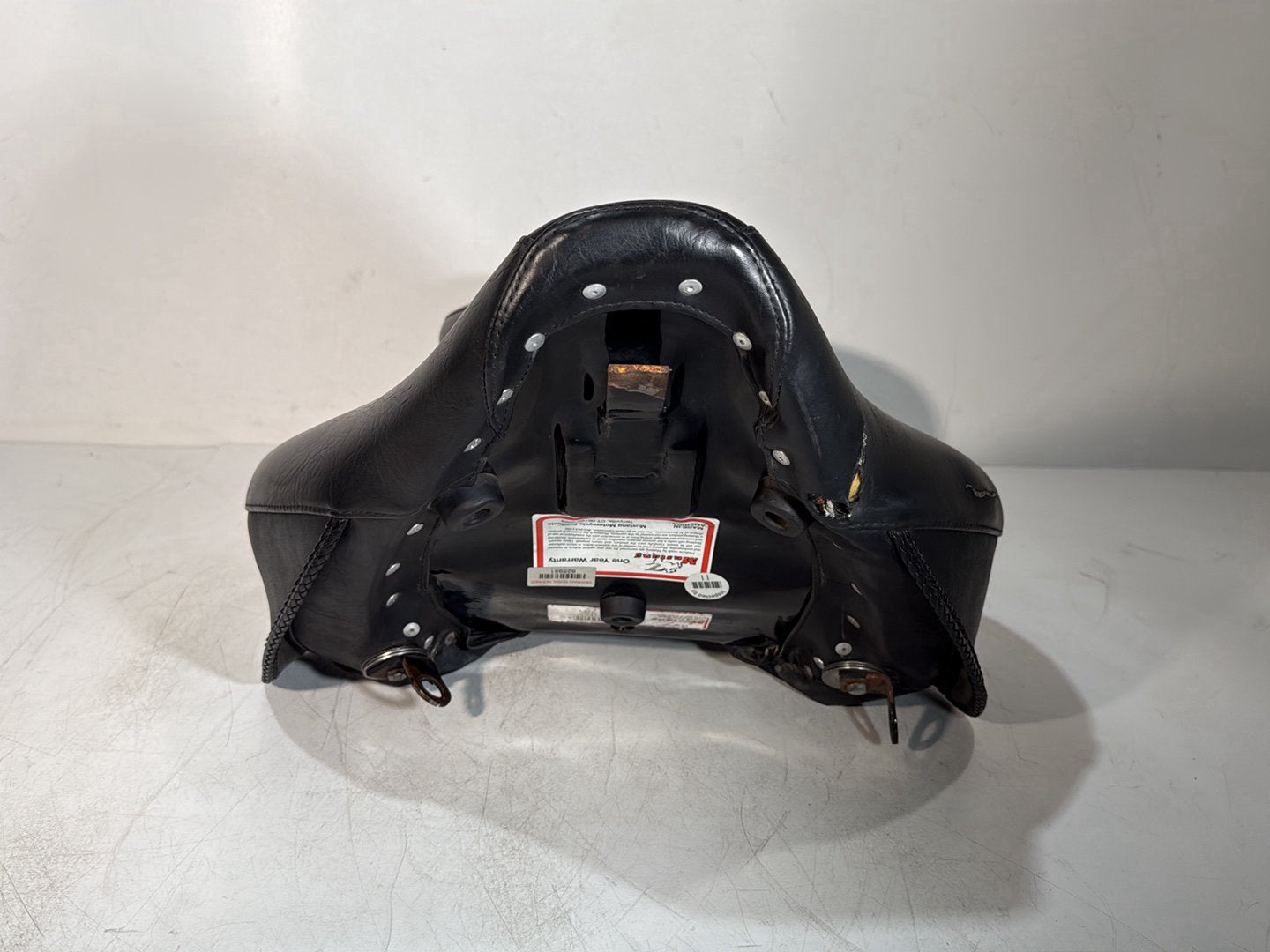 1986 - 1998 Harley-Davidson Softail Heritage Classic Passenger Rider Driver Seat Saddle MUSTANG