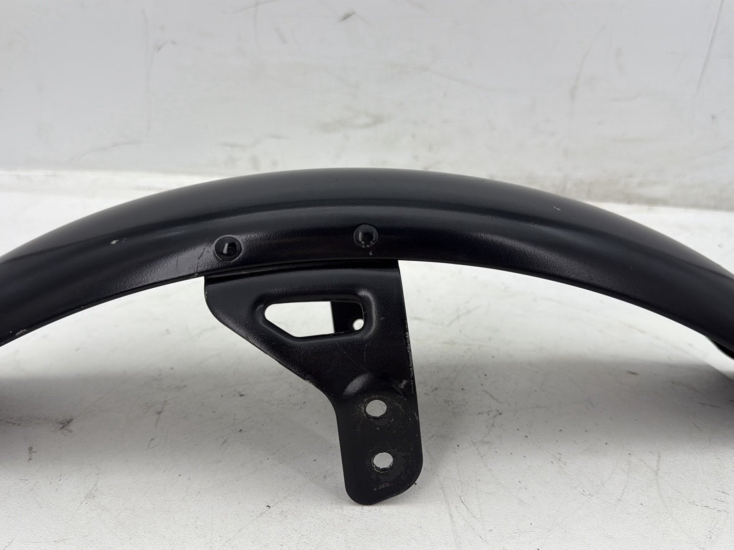 2006 Harley Dyna Super Glide Custom FXDCI OEM Front Wheel Fender Shell Panel