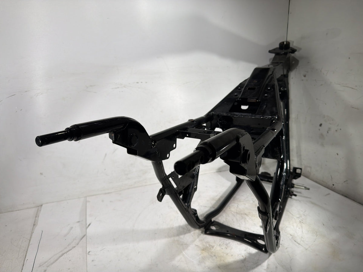 2004 Harley Electra Glide Touring Ultra OEM Body Main Frame Chassis CLN CLR