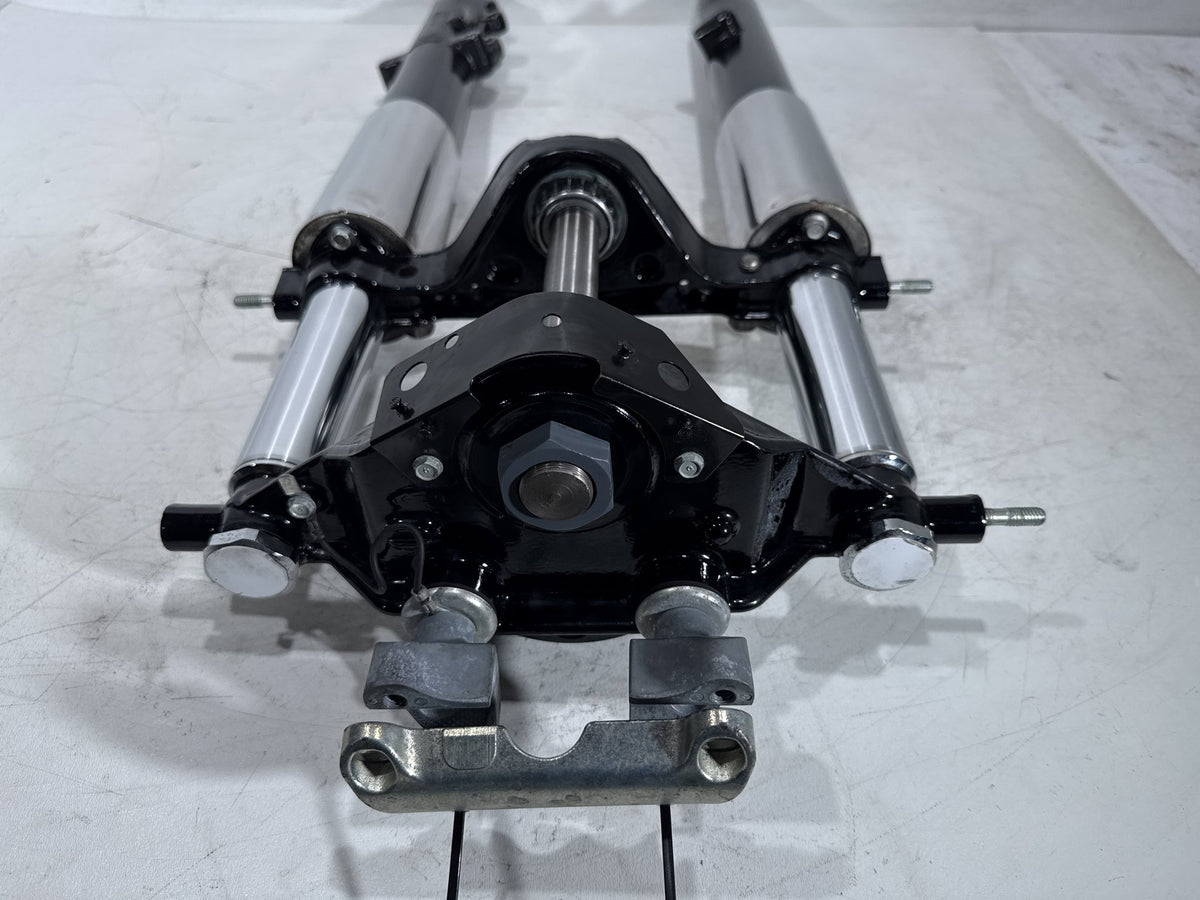 10 Harley Road King Touring OEM Front Triple Tree Set & LH RH Fork Legs Sliders