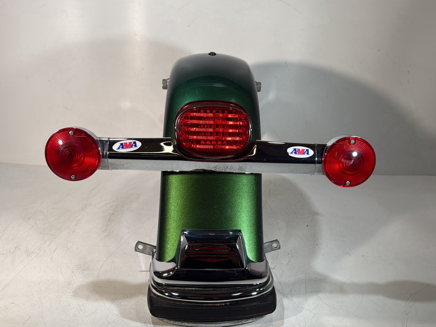 2007 - 2012 Harley-Davidson Touring Electra Glide Ultra Rear Wheel Fender & Turn Signals Bar 59579-06 , 91013-79A , 91023-79A