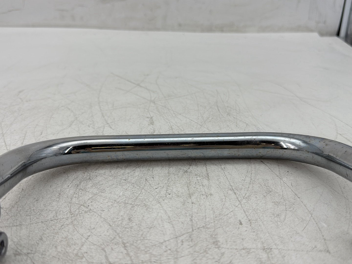 2005 Harley Electra Glide Touring Ultra FLHTCUI OEM Rear License Plate Support Bar Holder