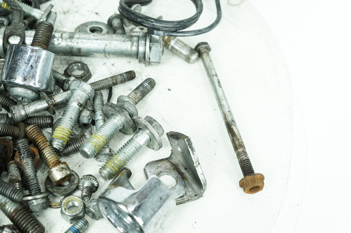 2008 Harley-Davidson Sportster XL1200 C - Hardware Bolts Nuts & Brackets