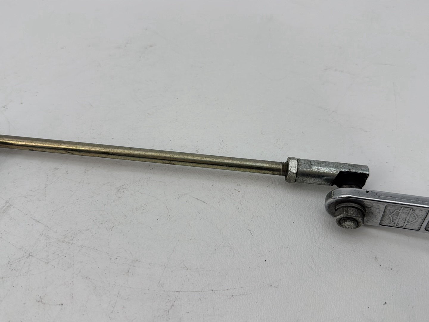 2007 - 2012 Harley-Davidson Touring Road Glide Gear Shifter Lever w/ Rod linkage 33709-82A