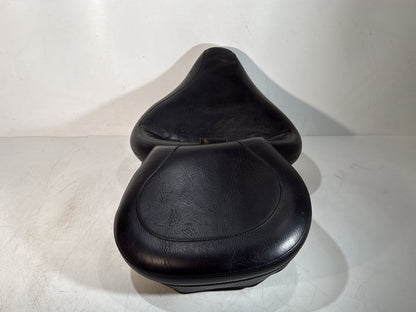 1986 - 1998 Harley-Davidson Softail Heritage Classic Passenger Rider Driver Seat Saddle MUSTANG