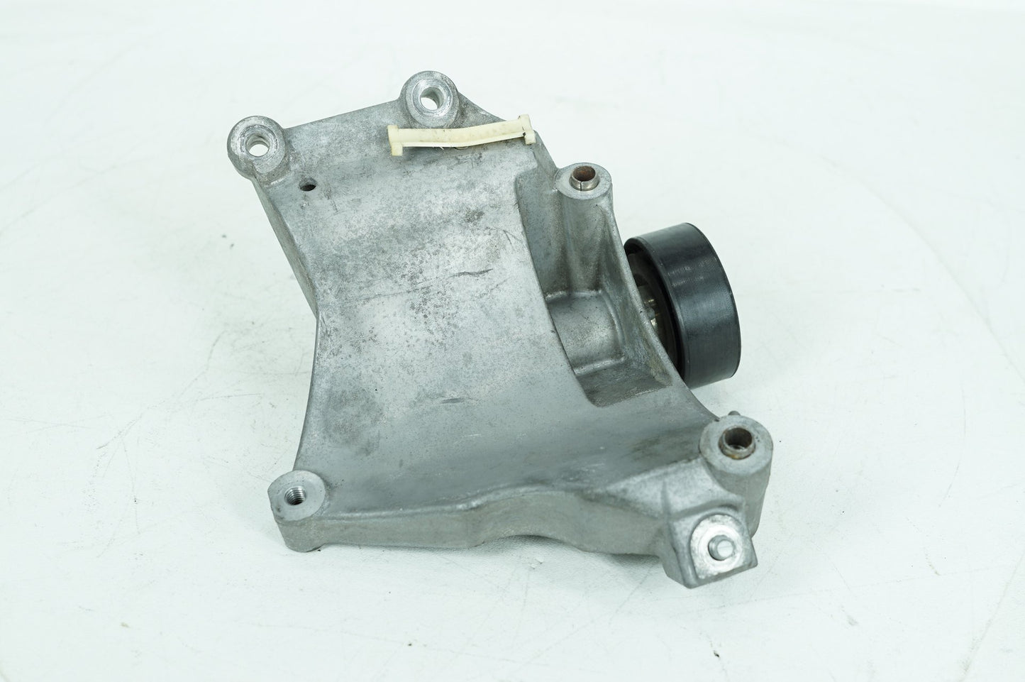 2013 - 2015 Jaguar XF  A/C Compressor