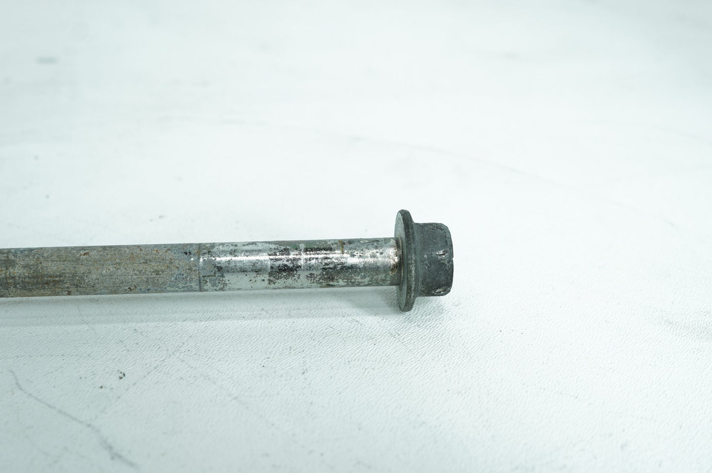 1999 - 2006 Harley-Davidson Softail Heritage Engine Mount Pivot Bolt Shaft 48054-00