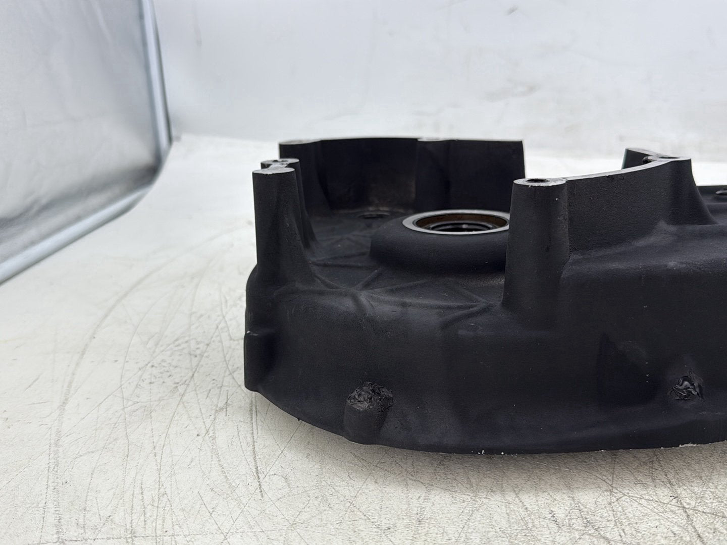 1998 Harley Touring FLHTCUI Electra Glide Ultra OEM Inner Primary Clutch Cover