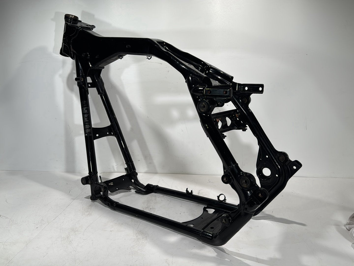 2007 - 2012 Harley-Davidson Touring Road Glide Body Main Frame Chassis NO Title 	47900-09BHP