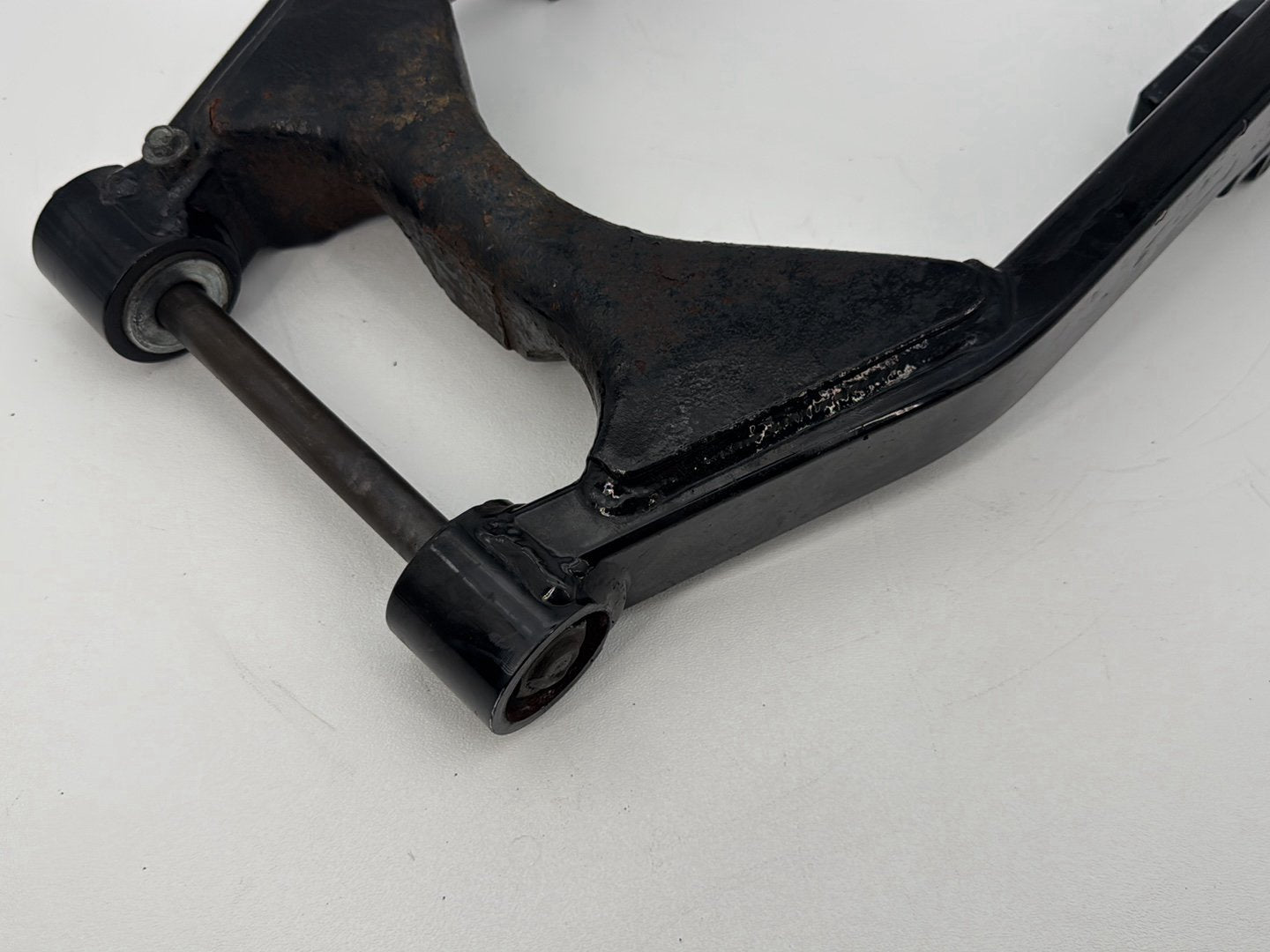 1999 - 2006 Harley-Davidson Dyna Low Rider Rear Fork Swingarm Swing Arm 47820-90A