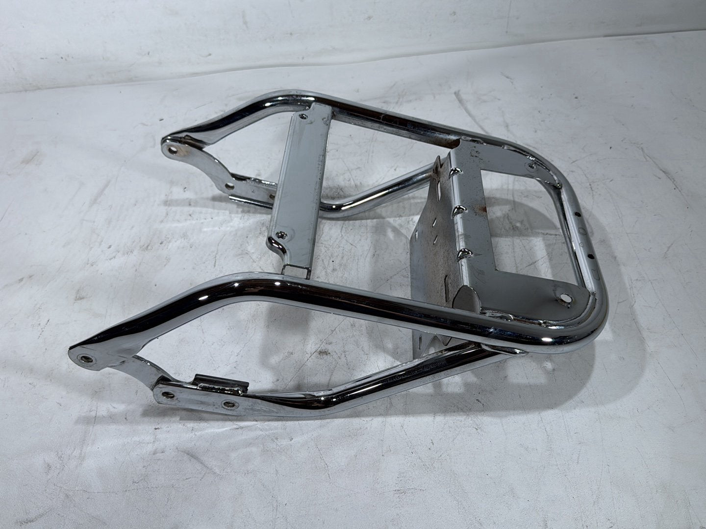 2013 Harley Electra Glide Touring Ultra FLHTCUI OEM Rear Back Luggage Rack Storage Baggage Bar