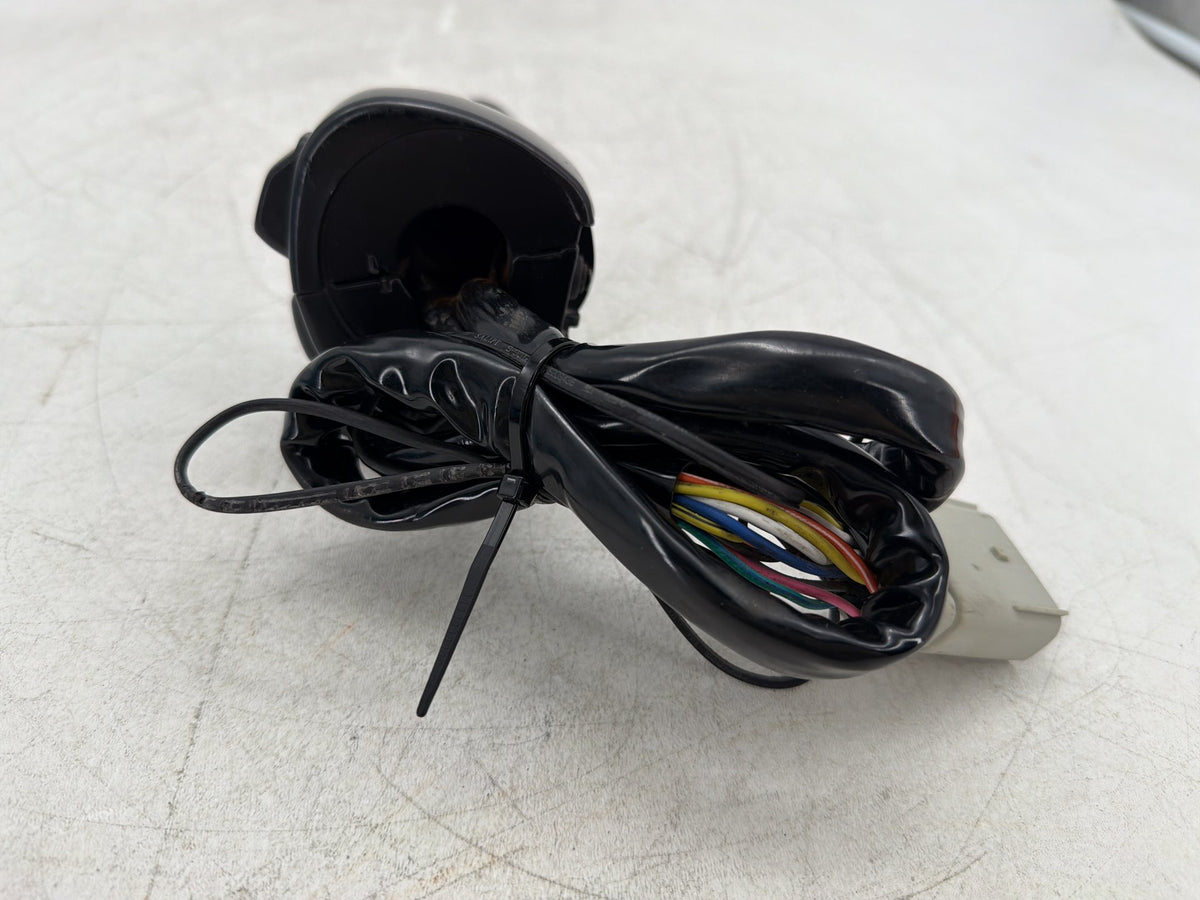 13 Harley Electra Glide Touring OEM Left Turn Signal Headlight Switches Controls