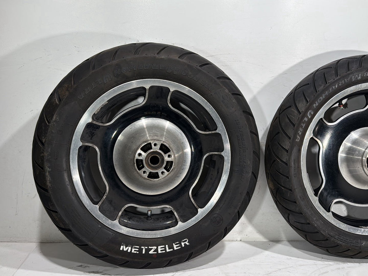 09 Harley Street Glide Touring OEM Front & Rear Wheel Rim Tire Airstrike 16" 17"