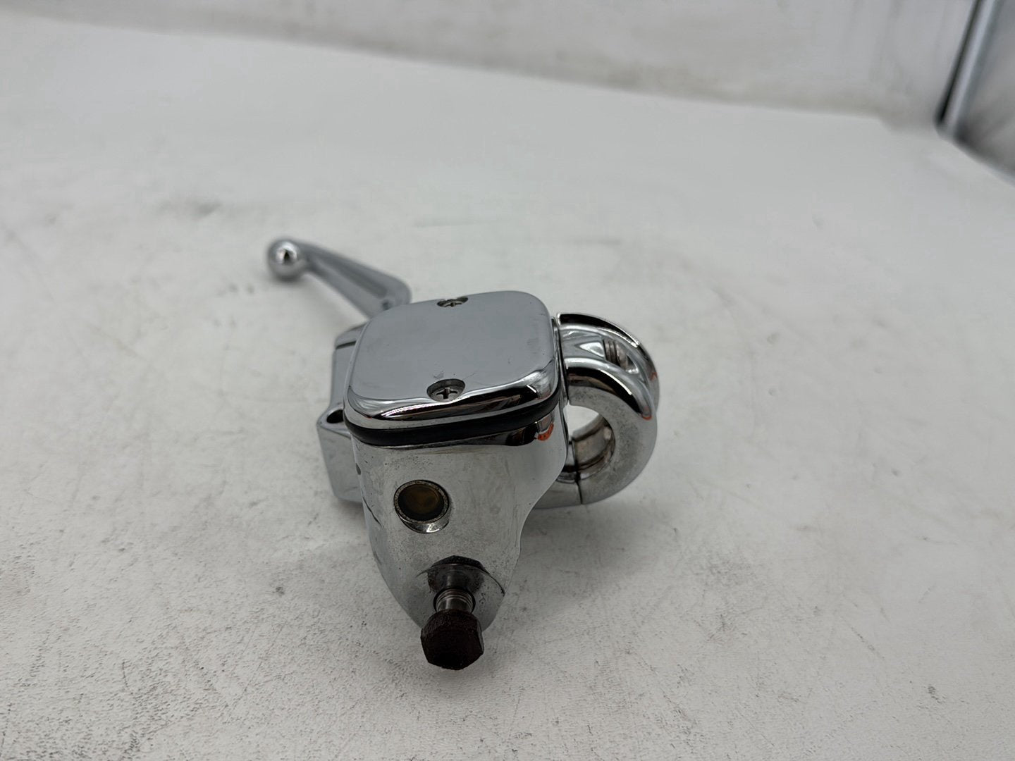 07 Harley Street Glide Touring FLHX OEM Front Right Brake Lever Master Cylinder
