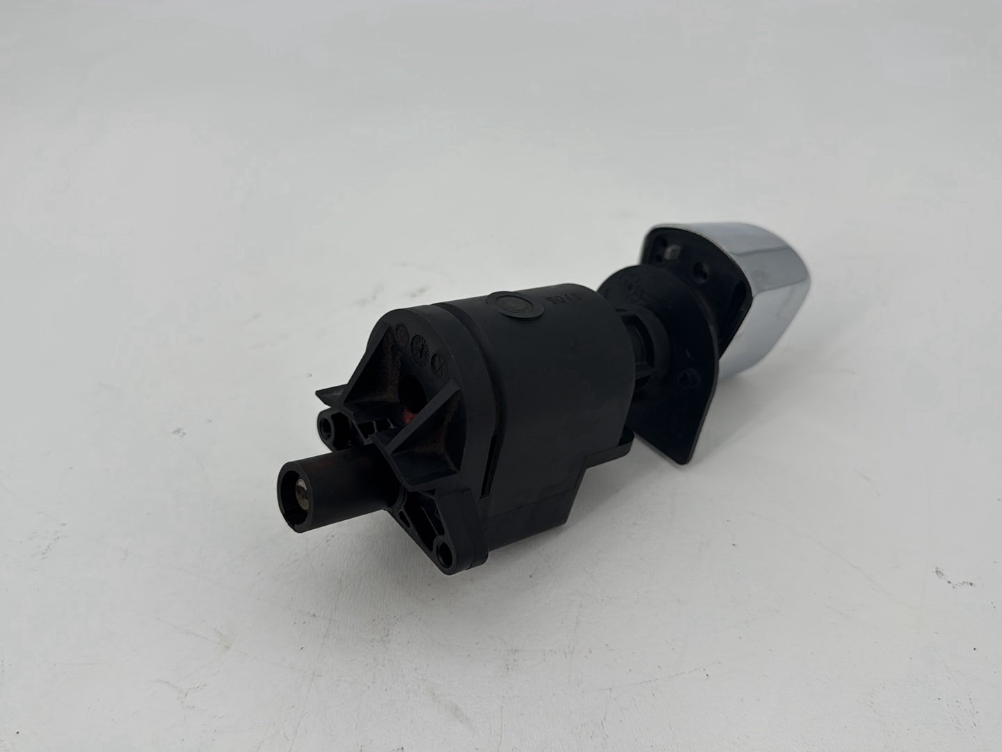 2007 - 2012 Harley-Davidson Touring Road Glide Ignition Switch Cylinder Barrel Lockset NOKey 71572-06