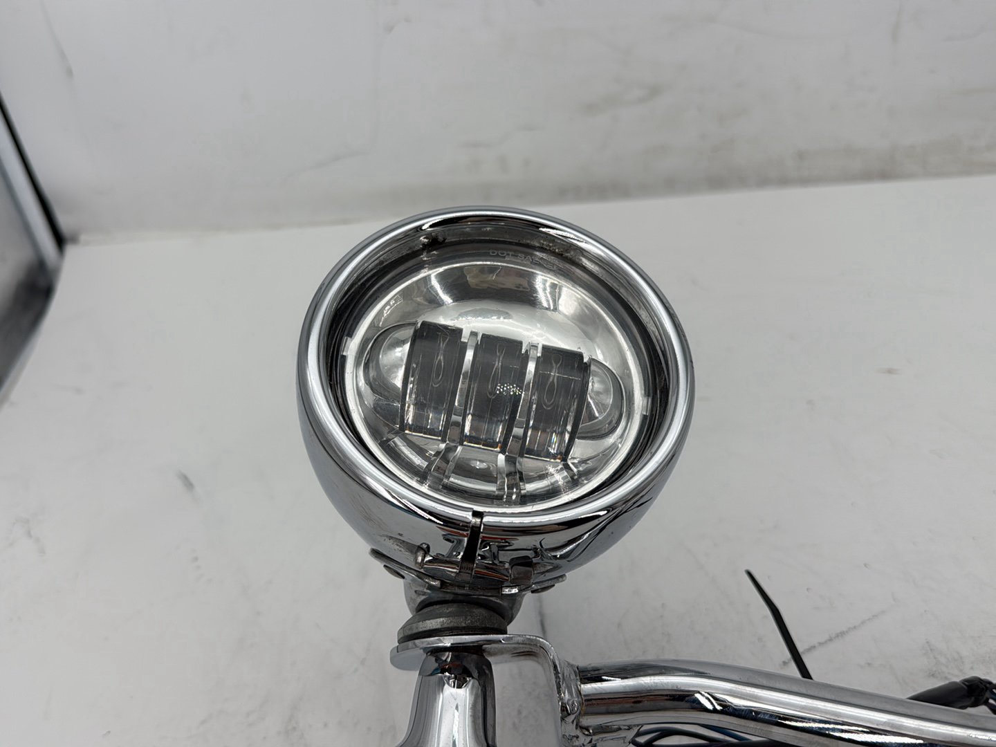 2003 Harley Electra Glide Touring Ultra FLHTCUI OEM Front Turn Signal Indicators Aux Light Bar