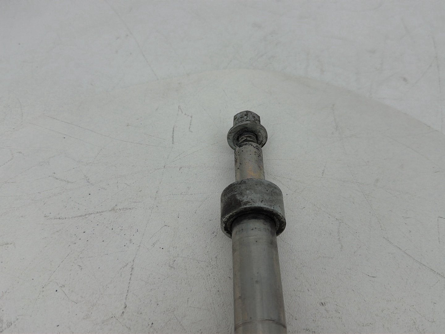 2007 - 2017 Harley-Davidson Dyna Super Glide Custom Front Wheel Axle Bolt Shaft 40928-06