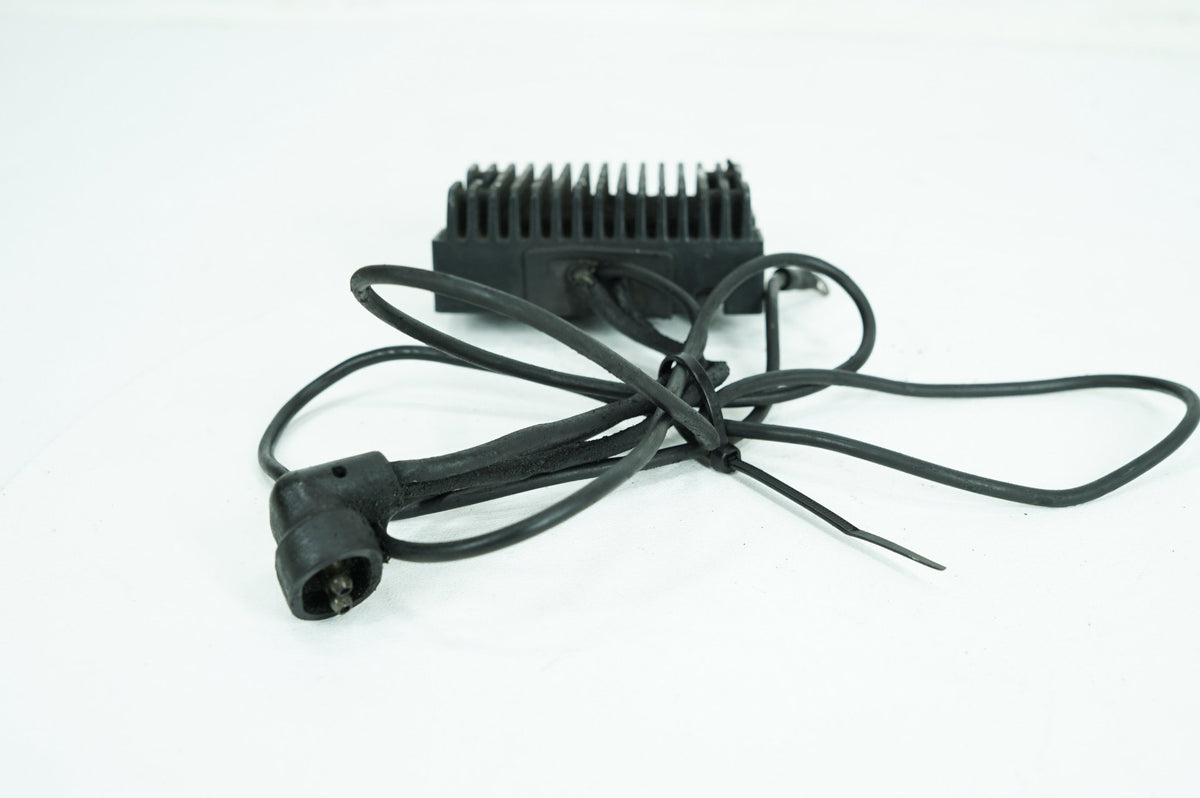 1984 - 1998 Harley-Davidson Touring Electra Glide Classic Voltage Regulator Rectifier  74519-88A