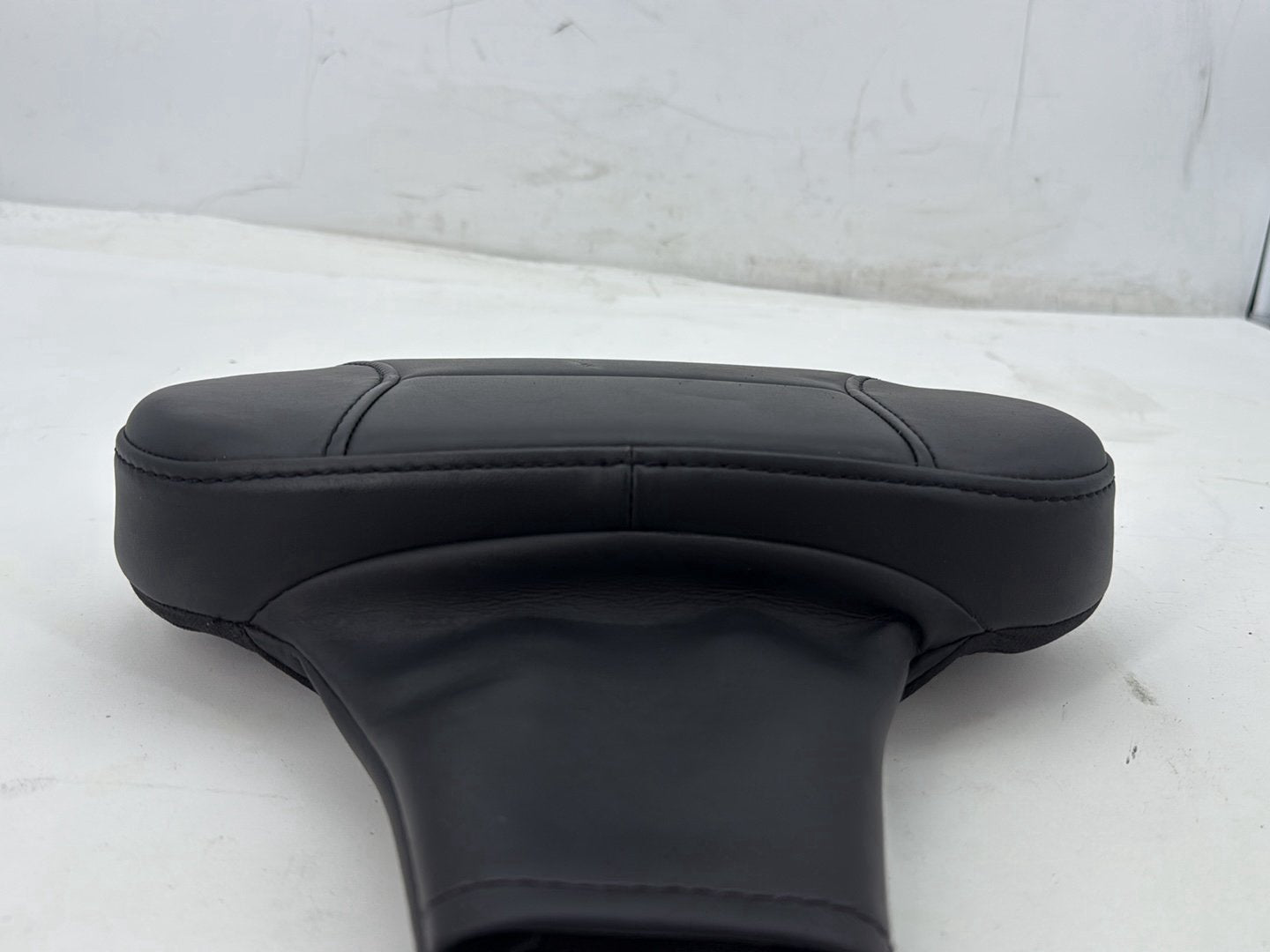 2006 Harley Road King Touring FLHRCI Classic OEM Rider Driver Backrest Adjustable Cushion Pad