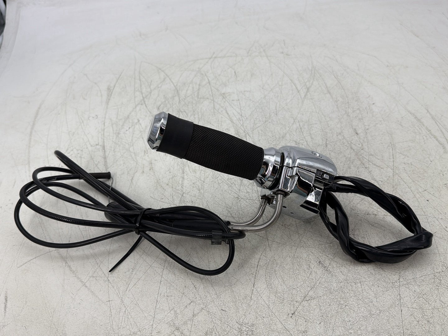 2004 Harley Road King Touring Custom FLHRSI OEM Right Engine Start Kill Switches Controls