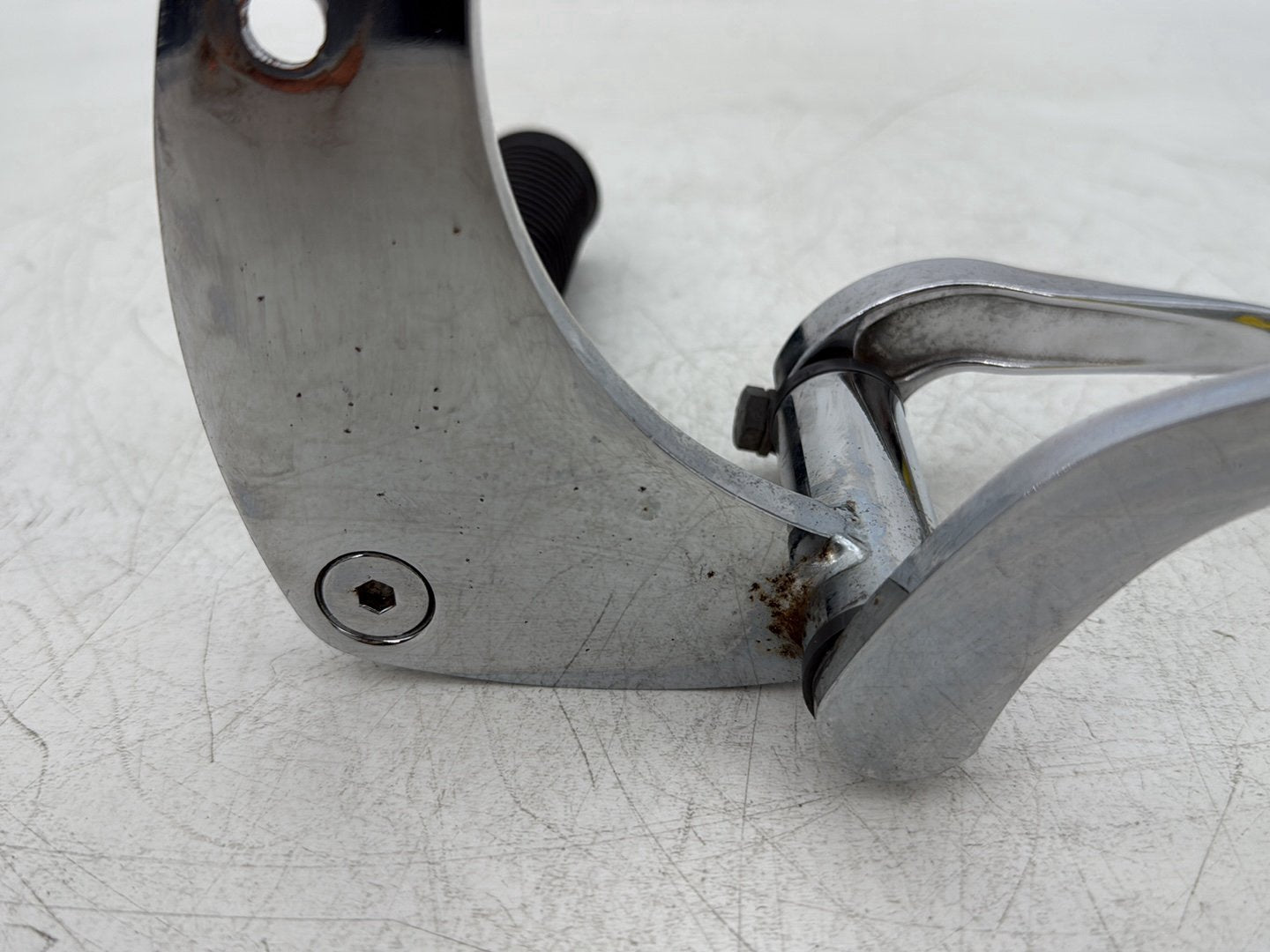 2008 Harley Dyna FXDL Low Rider Anniversary OEM Left Driver Foot Controls Peg Rest