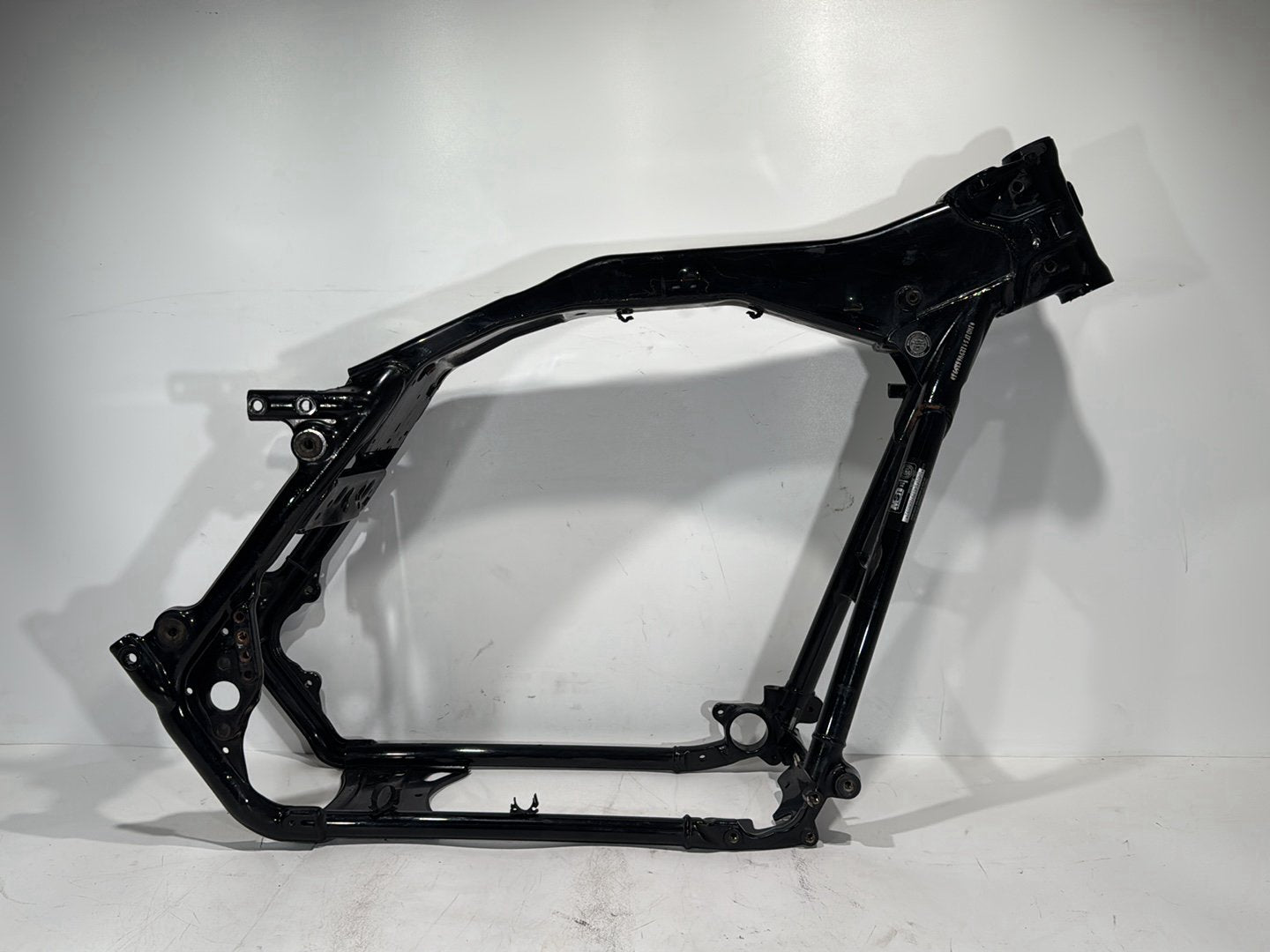 2007 - 2012 Harley-Davidson Touring Road Glide Body Main Frame Chassis NO Title 	47900-09BHP