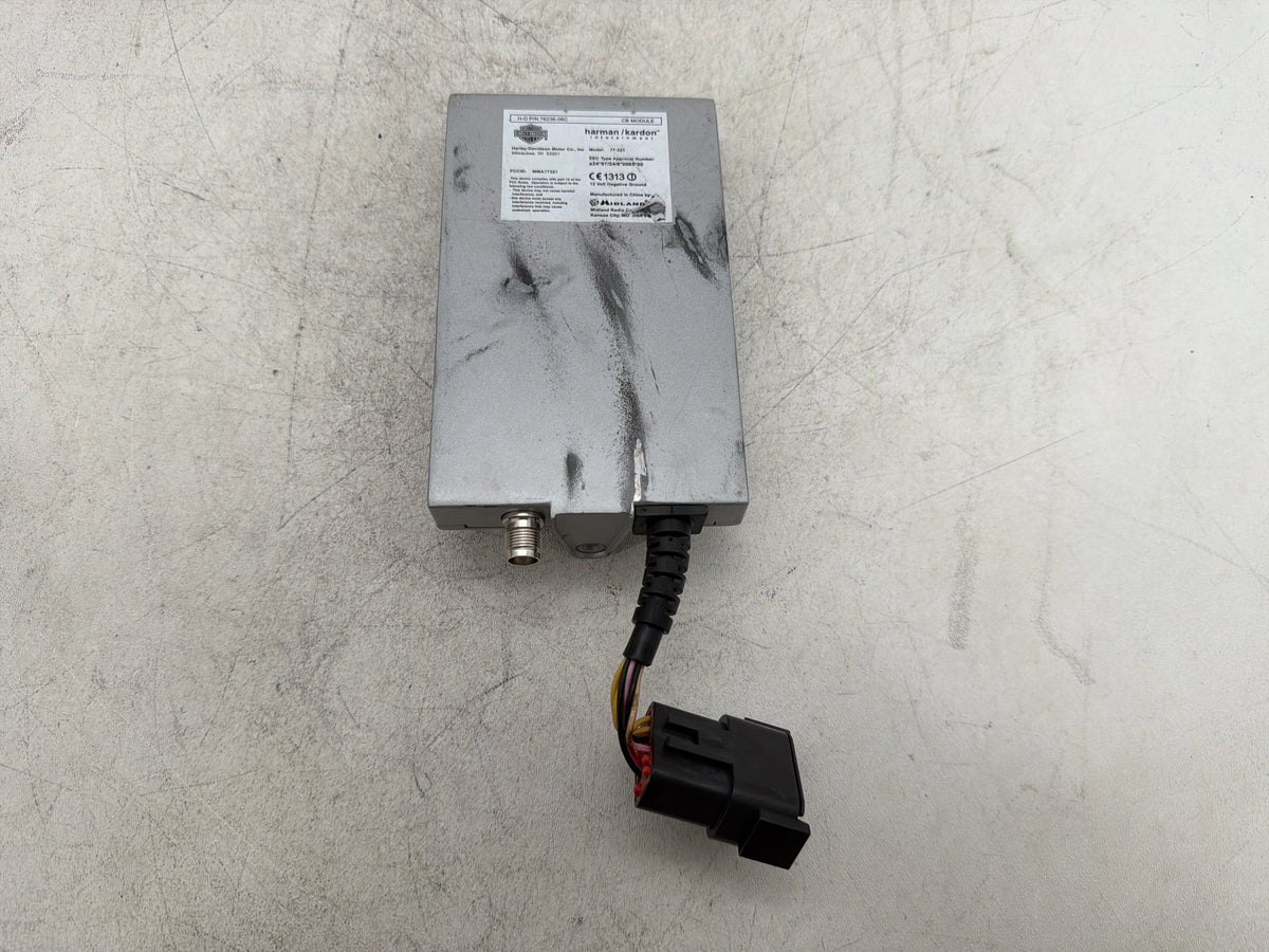 2011 Harley Electra Glide Touring Ultra OEM CB Harman Kardon Radio Module