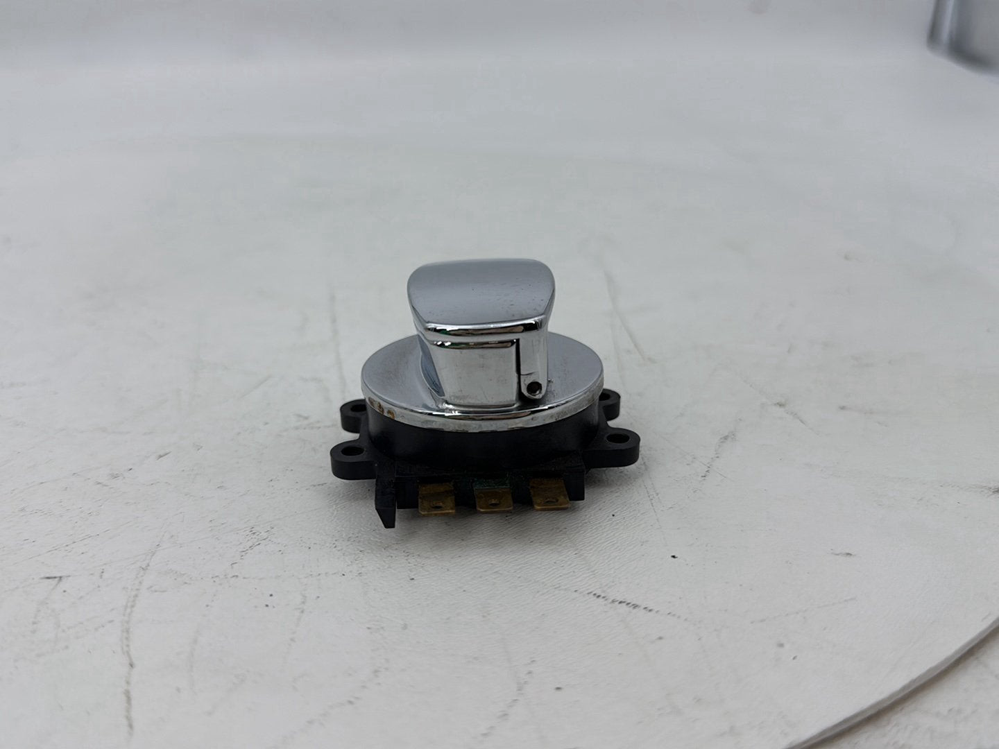 1999 - 2006 Harley-Davidson Touring CVO Screamin Eagle Road King Ignition Switch Cylinder Barrel Lockset NOKey 71313-96A