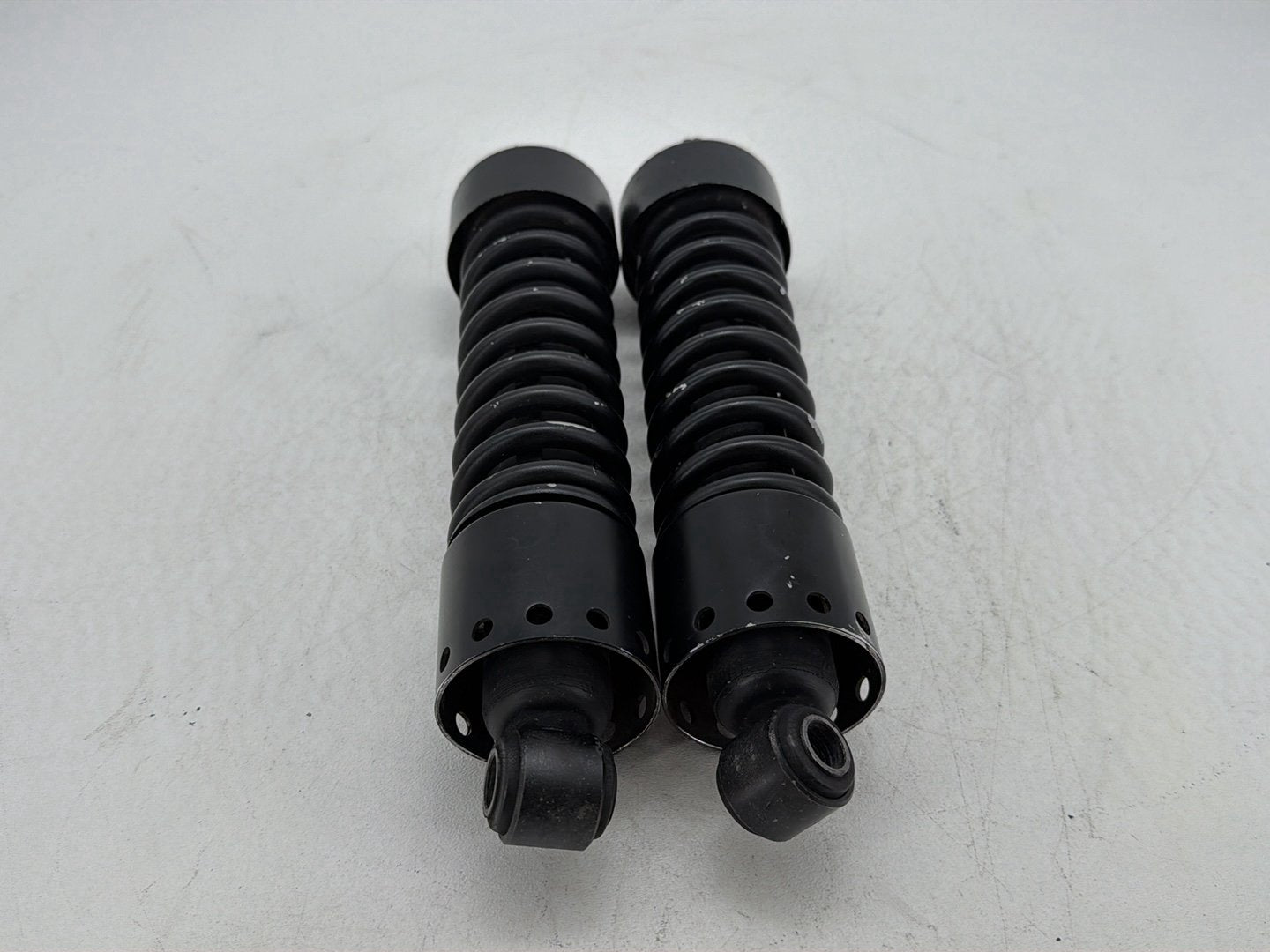 2009 Harley Dyna Street Bob FXDB OEM Rear Left Right Shock Absorbers 13"