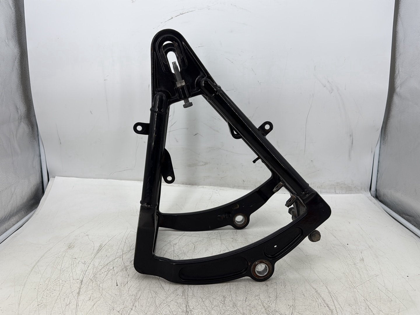 2000 Harley Softail FLSTC Heritage Classic OEM Rear Fork Swingarm Swing Arm