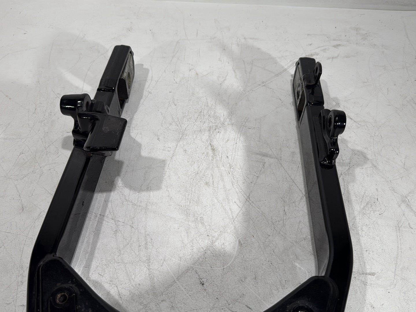 2008 Harley Dyna Fat Bob FXDF OEM Rear Fork Swingarm Swing Arm