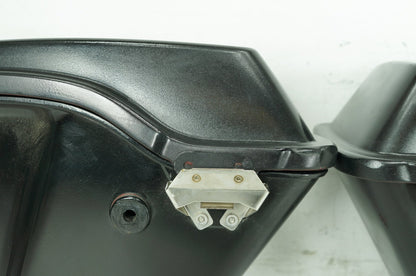 1999 - 2006 Harley-Davidson Touring Electra Glide Left Right Saddlebags Luggage NOKey 90752-93