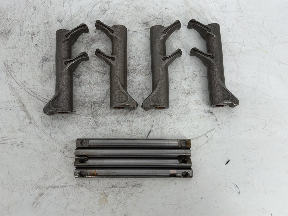 2017 Harley Touring FLHXS Street Glide OEM Engine Twin Cam 1 Rocker Arm 17300053