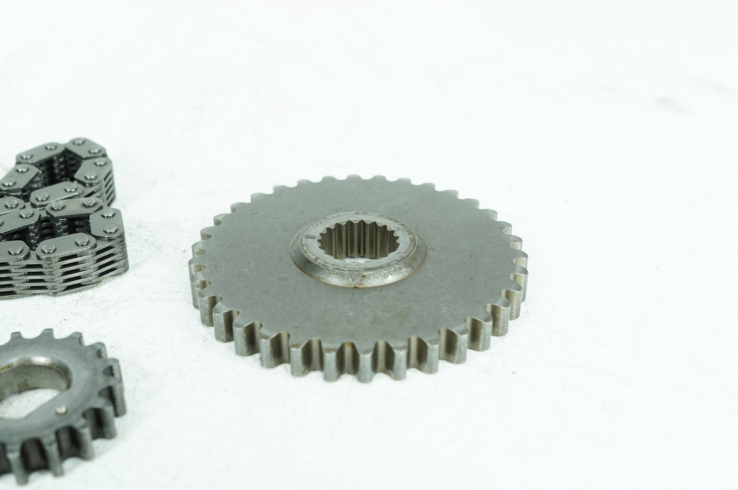1999 - 2006 Harley-Davidson Softail Heritage Engine Motor Main Primary Chain  	25610-99