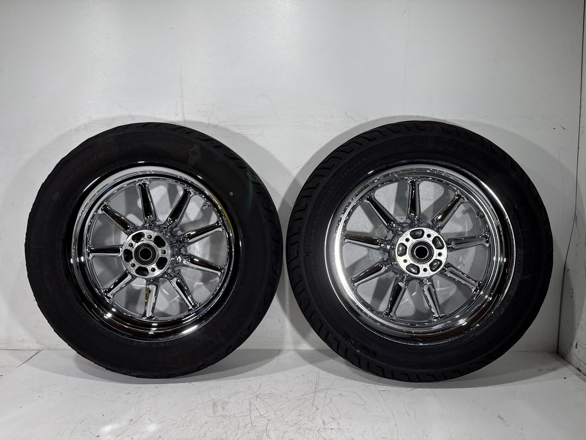 2007 Harley Electra Glide Touring CVO OEM Front & Rear Wheel Rim Tire 16" CHROME