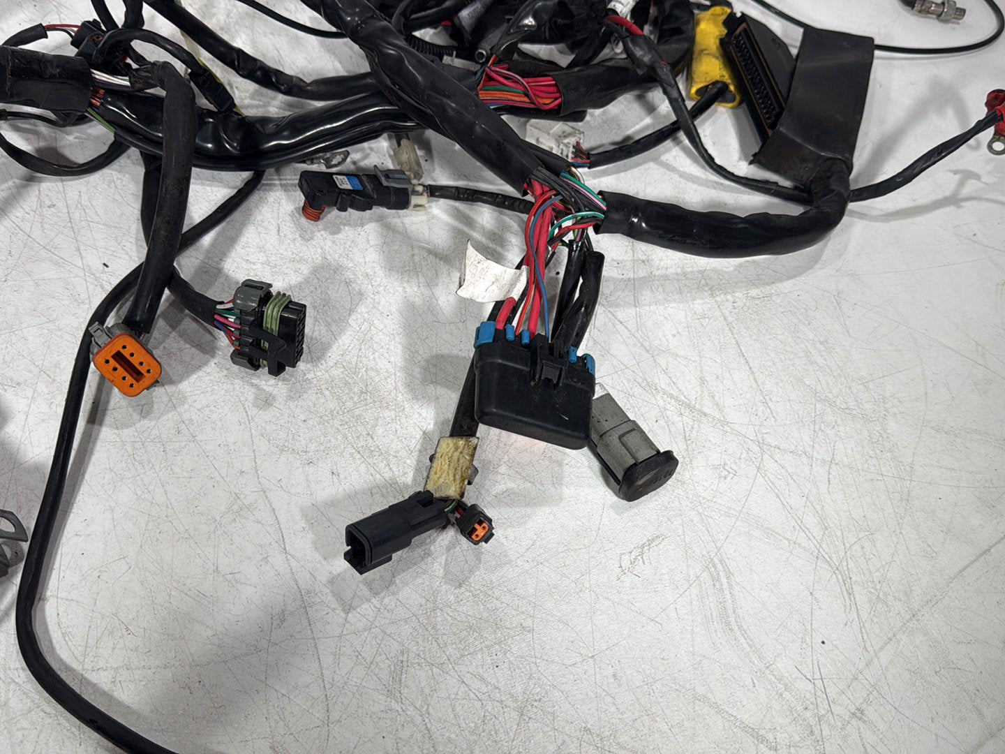 1999 - 2006 Harley-Davidson Touring Electra Glide Classic Main Wire Wiring Harness Loom  	70985-00