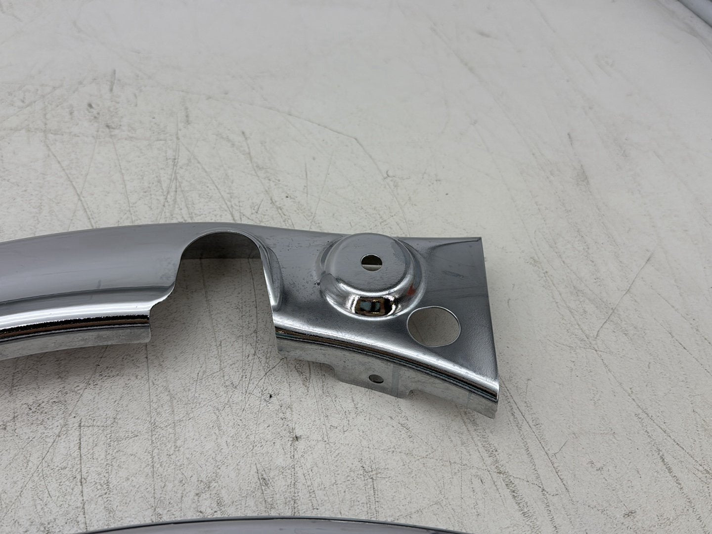 2012 Harley Street Glide Touring FLHX OEM Rear Left Right Fender Struts Bracket