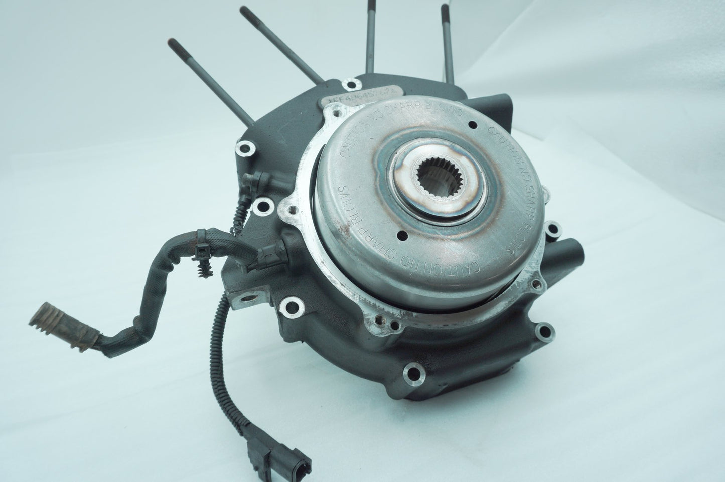 2007 - 2011 Harley-Davidson Touring Electra Glide Crankcase Shaft Engine Motor Cover 24649-06