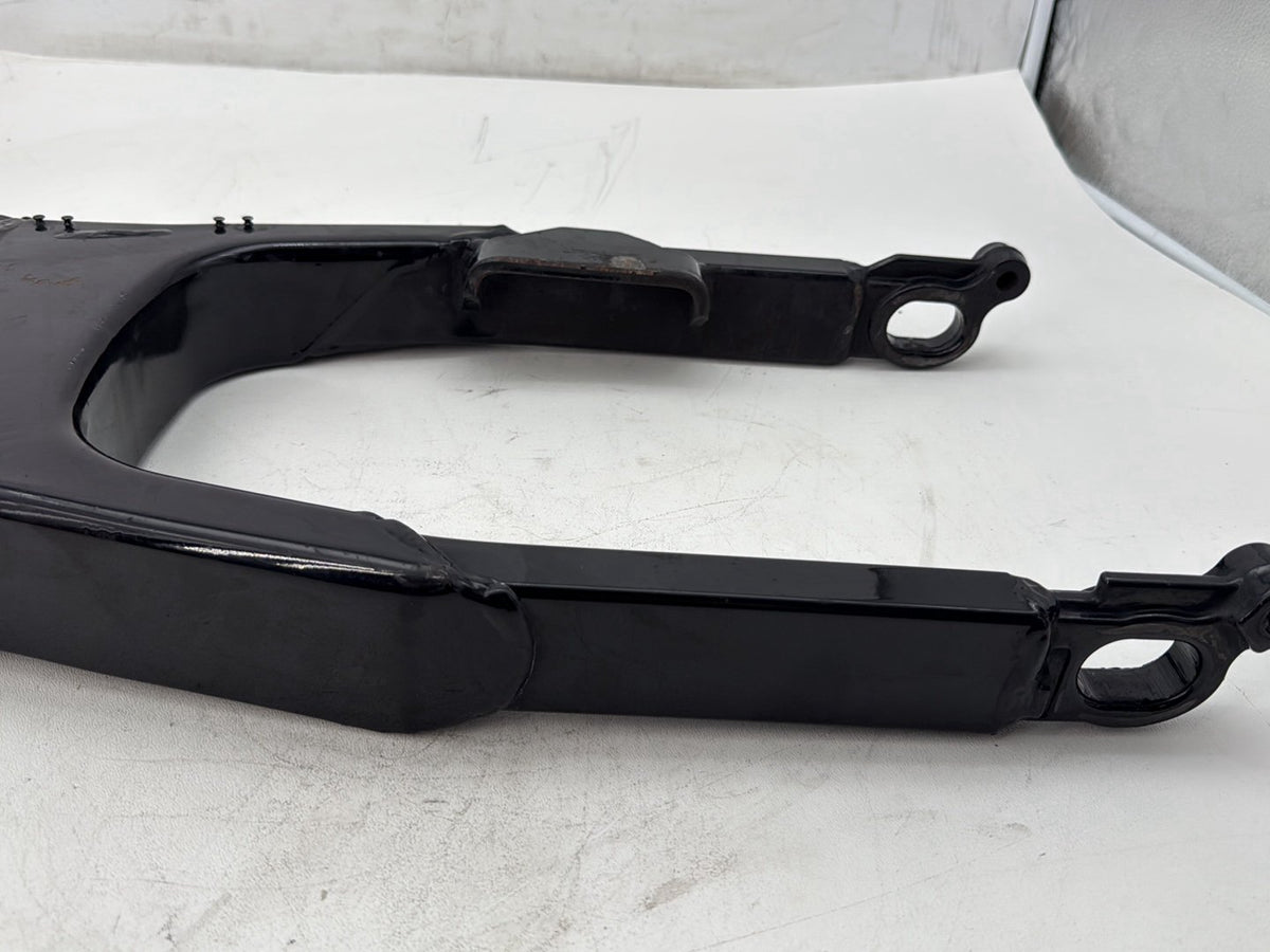 2007 Harley Touring FLHTP Electra Glide Police OEM Rear Fork Swingarm Swing Arm