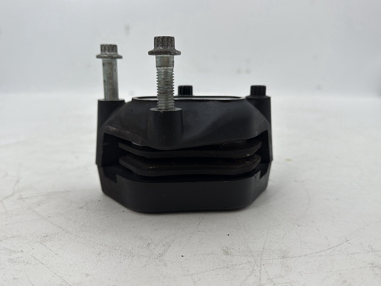 2007 - 2012 Harley-Davidson Touring Electra Glide Ultra Front Left 1 Brake Caliper