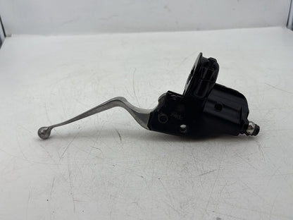 14 Harley Street Glide Touring OEM Front Left Hand Clutch Lever Master Cylinder