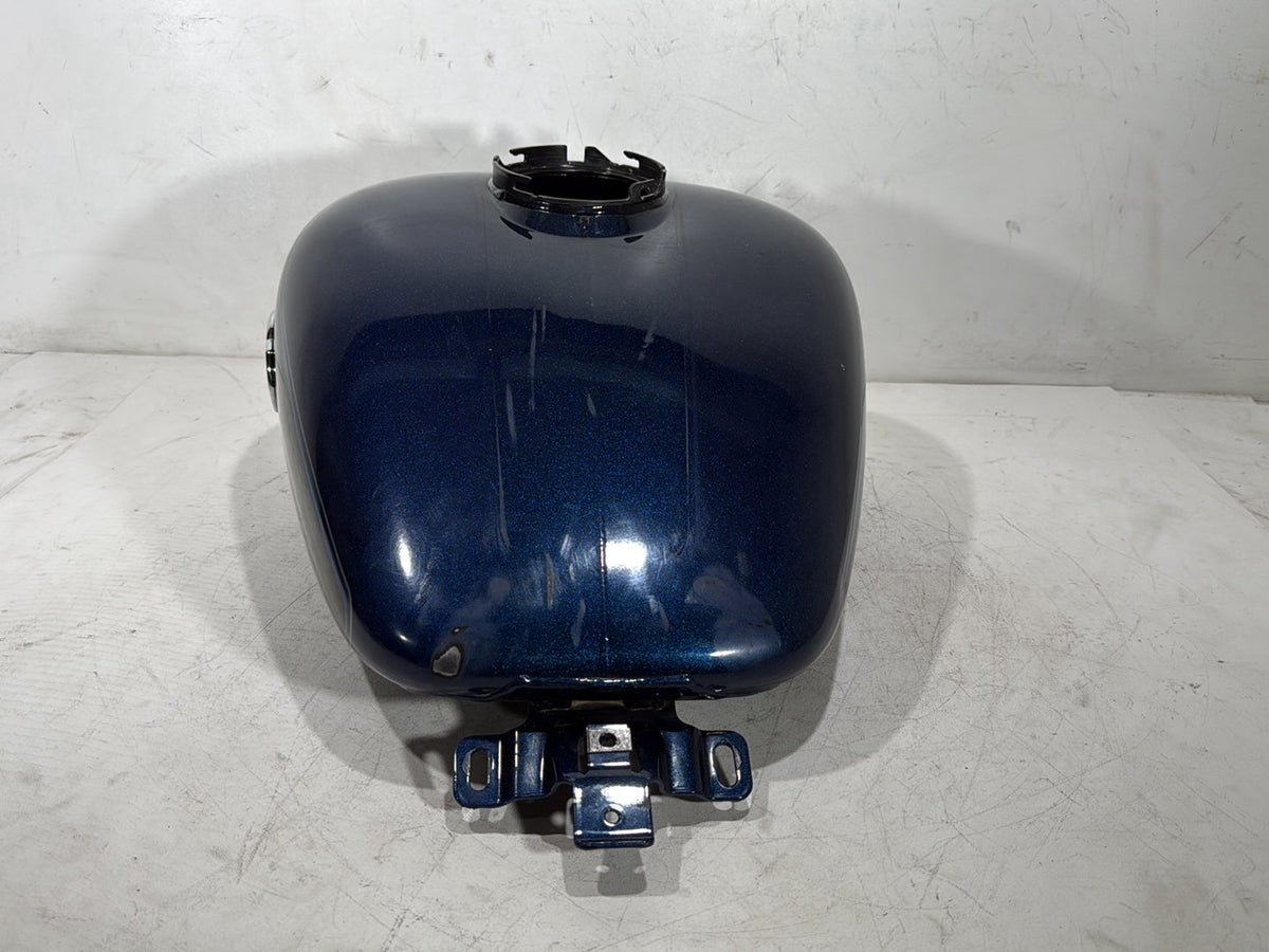 2012 Harley Electra Glide Touring Ultra OEM Fuel Gas Tank Gasoline Reservoir
